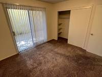 $1,950 / Month Apartment For Rent: 7 N. San Mateo St. #A - United Property Managem...