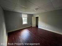 $675 / Month Apartment For Rent: 10 Valley Street - 10 Valley St APT 3 - Black R...