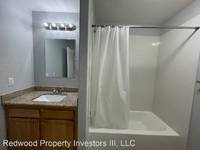 $1,395 / Month Apartment For Rent: 2727 Monte Diablo Ave #4 - Renovated Apartments...