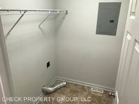 $1,195 / Month Apartment For Rent: 1023 Amanda Drive - CHECK PROPERTY GROUP, LLC |...
