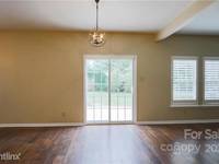 $3,430 / Month Home For Rent: Beds 5 Bath 2 Sq_ft 2861- IRental Homes | ID: 1...