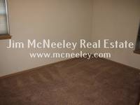 $1,295 / Month Apartment For Rent: 1980 SE Chokeberry Ave Unit B - Jim McNeeley Re...