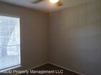 $1,495 / Month Apartment For Rent: 605 Lost Springs #A - Kautz Property Management...