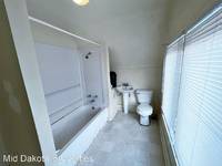 $650 / Month Apartment For Rent: 709 S Sanborn Blvd #6 - Mid Dakota Properties |...