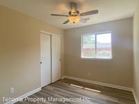 $1,800 / Month Home For Rent: 20901 Mauser Dr - Tehama Property Management In...