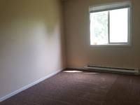 $825 / Month Apartment For Rent: Beds 2 Bath 1 - Www.turbotenant.com | ID: 10897080