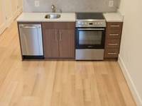 $2,325 / Month Apartment For Rent