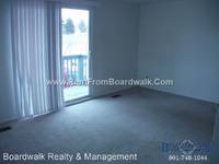 $1,015 / Month Apartment For Rent: 4653 W Harman Dr - #3 - Boardwalk Realty & ...