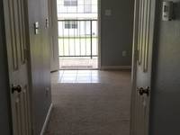 $750 / Month Apartment For Rent: 106 W Little Ln B - 10 - Country Estates Manor ...