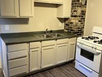 $900 / Month Apartment For Rent: Beds 2 Bath 1 - Choice Property Management Solu...