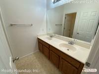 $2,395 / Month Home For Rent: 8452 Crystal Walk Cir - Realty Roundup, Inc. | ...
