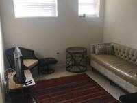 $1,600 / Month Apartment For Rent