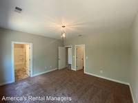 $1,495 / Month Home For Rent: 415 White Oak Circle - America's Rental Manager...