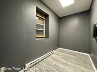 $1,200 / Month Apartment For Rent: 27 E 7th St - 1A (Front) - Silver Point Managem...