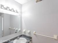 $995 / Month Apartment For Rent: 721 Due West Ave N - Highland Ridge Apartments ...