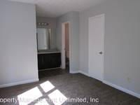 $1,275 / Month Apartment For Rent: 1132 Booth Court - 1132 - Property Management U...