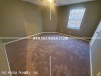 $1,295 / Month Home For Rent: 3540 NE Independence Ave - Ad Astra Realty, Inc...
