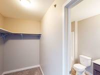 $1,215 / Month Apartment For Rent: 4021 W. 54th Street North - 3311 - Pinnacle Poi...