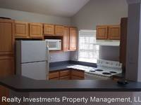$1,550 / Month Apartment For Rent: 3307 Greenwich Village Apt 203 - Florida Realty...