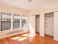 $1,850 / Month Apartment For Rent: Radiant 2 Bed, 1 Bath At Oak + Dempster (Evanst...