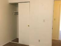 $1,425 / Month Apartment For Rent: 1840 E 17th St. - Henderson Management & Re...