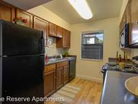 $1,055 / Month Apartment For Rent: 1001 Tramway Road NE - The Reserve Apartments |...