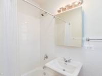 $900 / Month Home For Rent: Astounding Studio, 1 Bath At Sheridan + Windsor...