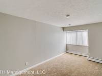 $895 / Month Apartment For Rent: 1369 Fort St - MTH Management, LLC | ID: 11499251