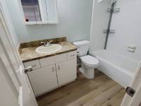 $1,250 / Month Apartment For Rent: 125 S Orchard St Unit 201 Unit 201 - Real Prope...