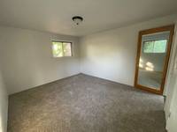 $1,400 / Month Apartment For Rent: 2717 Hill Rd - Fantastic One Bed One Bath Duple...