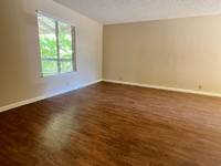 $1,450 / Month Apartment For Rent: 1395 Stabler Ln 8 - KJAX Property | ID: 11600722