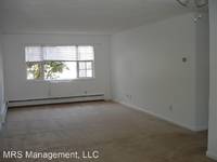 $1,800 / Month Apartment For Rent: 100 Colonial Drive # 030 - MRS Management, LLC ...