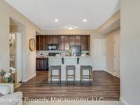 $1,095 / Month Apartment For Rent: 966 Brushfield Dr Apt 106 - Sundance Property M...