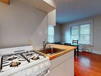 $1,650 / Month Apartment For Rent: 317 Willow Street - Unit 1R - Charming & Su...