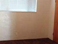 $895 / Month Apartment For Rent: 640 Pioneer Parkway West Apt 7 - Emerald Proper...