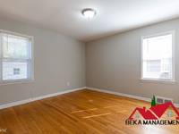 $1,300 / Month Home For Rent: Beds 3 Bath 1 - Beka Management | ID: 11556136
