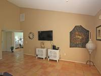 $2,000 / Month Condo For Rent: Beds 2 Bath 1 Sq_ft 938- Realty Group Internati...