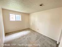 $1,049 / Month Apartment For Rent: 1677 Summit 1A - Portfolio TPP - NorthSteppe Re...