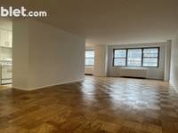 $2,790 / Month Apartment For Rent