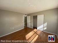 $995 / Month Apartment For Rent: 955 Knox McRae Drive, 7 - Red Door Investment G...