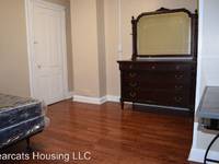 $700 / Month Apartment For Rent: 8 Edwards St. - 2-1 - Bearcats Housing LLC | ID...