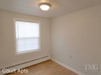 $1,295 / Month Apartment For Rent: 1905 Daniels Street #11 - Manor Court Apts | ID...
