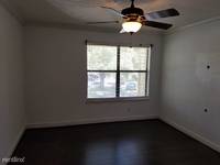 $2,000 / Month Condo For Rent