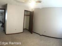 $1,100 / Month Apartment For Rent: 2412 & 2414 Tenth St - 2412 #4 - Rivers Edg...