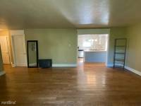 $1,900 / Month Home For Rent: Beds 3 Bath 1.5 Sq_ft 1350- TurboTenant | ID: 1...