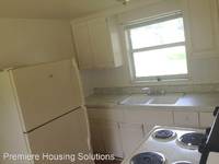 $1,200 / Month Apartment For Rent: 38908 9th Ave - 38908 - Premiere Housing Soluti...