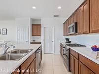 $2,950 / Month Home For Rent: 35316 N Sunset Trail - DMR Investments LLC | ID...