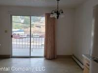 $1,000 / Month Apartment For Rent: 115 SW Center Street - Unit W - Grand Street Ap...