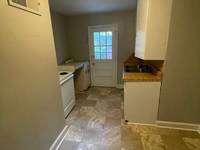 $895 / Month Apartment For Rent: 1708 Lynwood Avenue - Home Real Estate Company,...