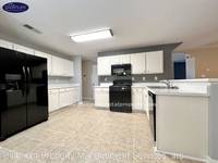 $2,100 / Month Home For Rent: 3668 Summit Trce - Platinum Property Management...